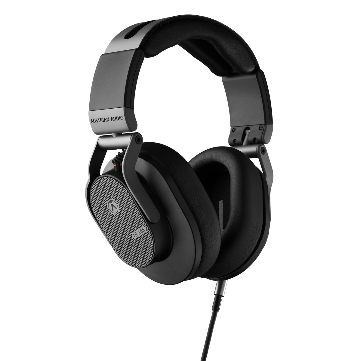 AA Hi-X65
