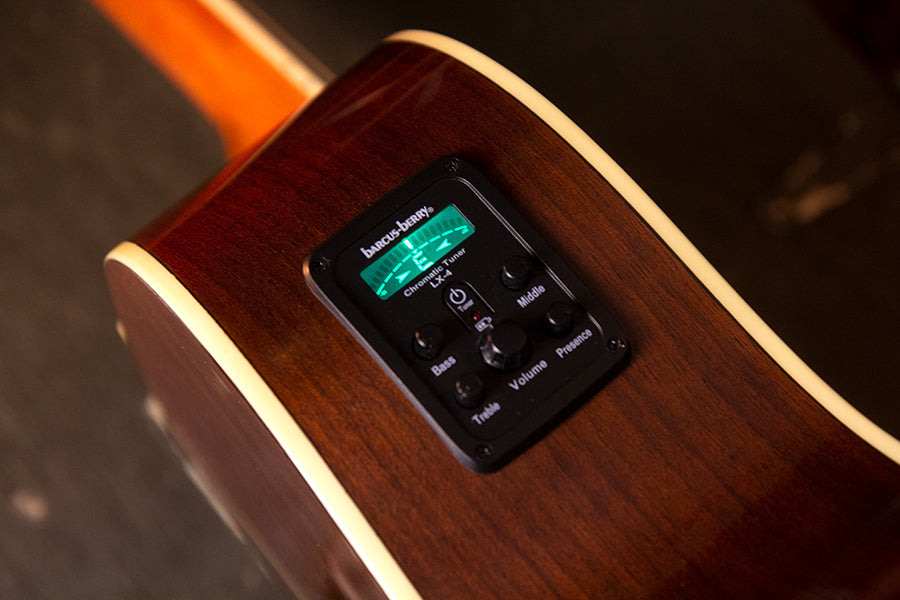 GUITARRA WASHBURN AG70CE APRENDIZ