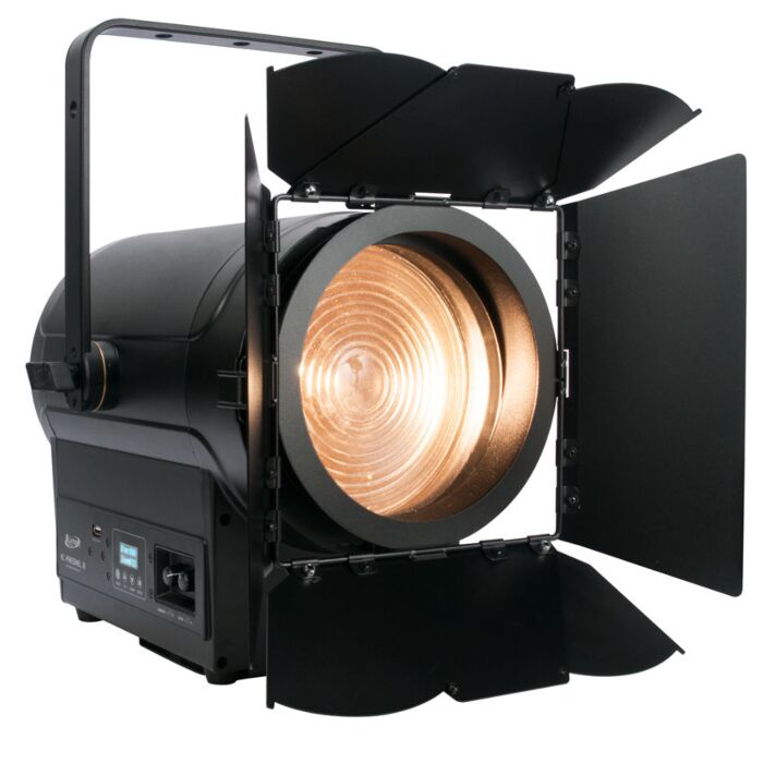 ELATION KL Fresnel 8 LED 350W