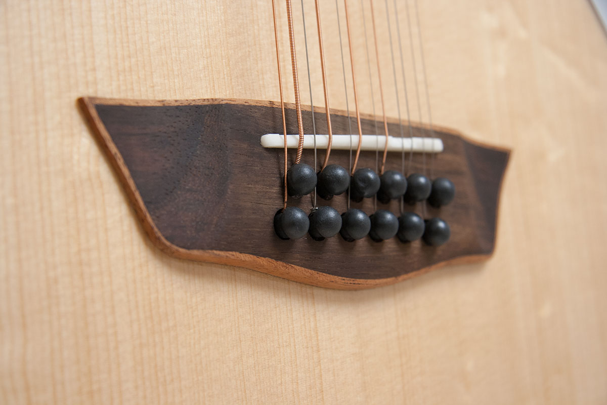 GUITARRA  ACUSTICA WASHBURN WCG15SCE 12 CUERDAS
