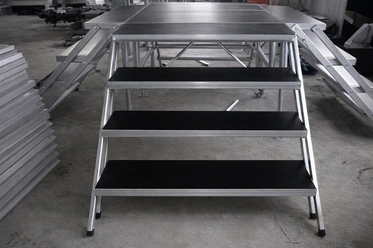 Escalera de Acceso para Tarima y Escenarios (4 Peldaños) - Urdile
