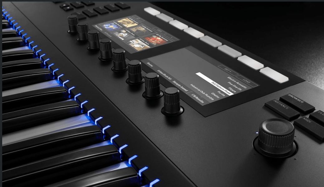 Komplete Kontrol S88 MK3 Native Instruments/Nuevo - Urdile
